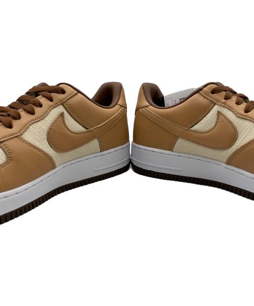 NIKE（ナイキ）NIKE (ナイキ) スニーカー ベージュ サイズ:29の古着・服飾アイテム