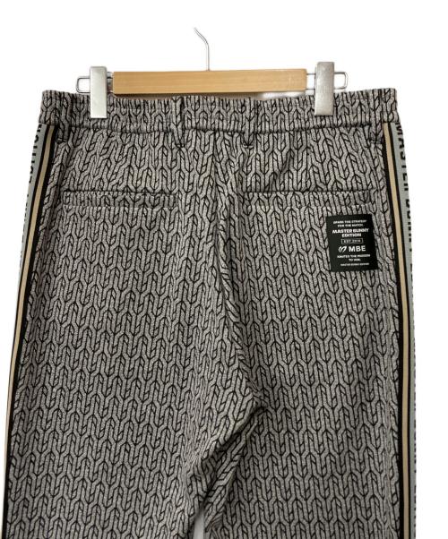 MASTER BUNNY EDITION（マスターバニーエディション）MASTER BUNNY EDITION (マスターバニーエディション) ゴルフパンツ ブラック×グレー サイズ:５の古着・服飾アイテム