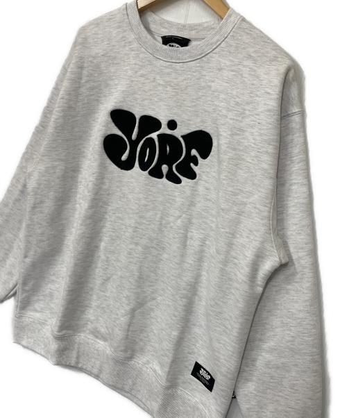 YORF（ヨルフ）YORF (ヨルフ) スウェット ライトグレー サイズ:Lの古着・服飾アイテム