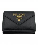 PRADAプラダ）の古着「コンパクトウォレット」｜ブラック
