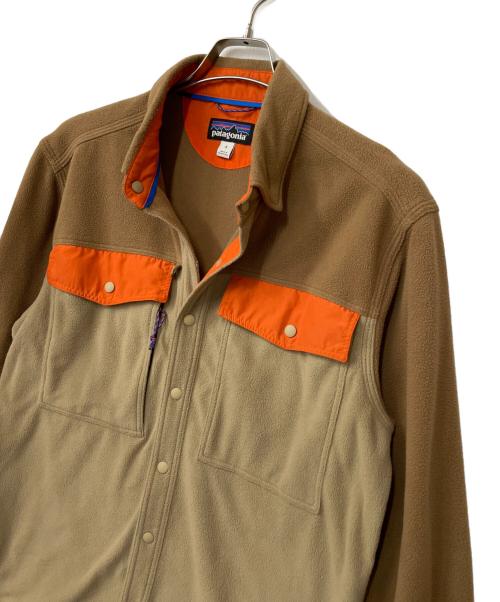 Patagonia（パタゴニア）Patagonia (パタゴニア) トップス カーキ×オレンジ サイズ:Sの古着・服飾アイテム