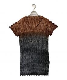 ISSEY MIYAKE（イッセイミヤケ）の古着「プリーツワンピース」｜グラデーション