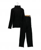 ISSEY MIYAKEイッセイミヤケ）の古着「プリーツセットアップ」｜ブラック