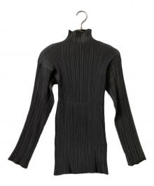 ISSEY MIYAKE（イッセイミヤケ）の古着「プリーツカットソー」｜グレー