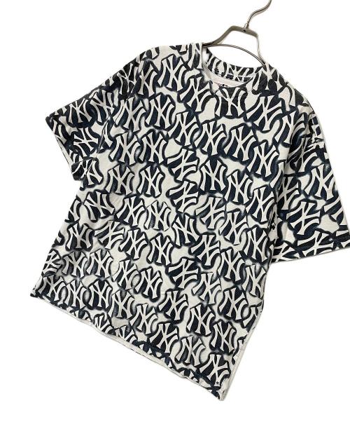 GENUINE MERCHANDISE（ジェニュイン マーチャンダイズ）GENUINE MERCHANDISE (ジェニュイン マーチャンダイズ) SUPREME (シュプリーム) Tシャツ ホワイト サイズ:Sの古着・服飾アイテム