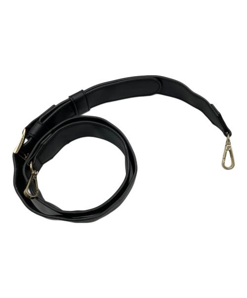 GUESS（ゲス）GUESS (ゲス) ショルダーバッグの古着・服飾アイテム