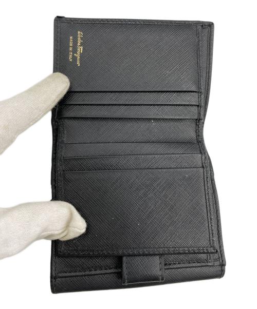 Salvatore Ferragamo（サルヴァトーレ フェラガモ）Salvatore Ferragamo (サルヴァトーレ フェラガモ) 3つ折り財布 ブラックの古着・服飾アイテム