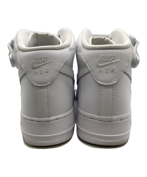 NIKE（ナイキ）NIKE (ナイキ) スニーカー ホワイト サイズ:24.5の古着・服飾アイテム