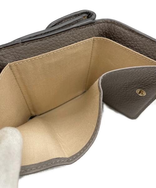 Chloe（クロエ）Chloe (クロエ) コンパクトウォレット グレーの古着・服飾アイテム