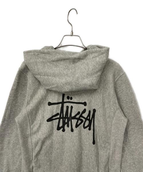 Champion REVERSE WEAVE（チャンピオン リバース ウィーブ）Champion REVERSE WEAVE (チャンピオン リバース ウィーブ) stussy (ステューシー) パーカー グレー サイズ:Mの古着・服飾アイテム