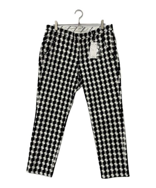 MASTER BUNNY EDITION（マスターバニーエディション）MASTER BUNNY EDITION (マスターバニーエディション) ゴルフウェア(パンツ) ブラック×ホワイト サイズ:7の古着・服飾アイテム