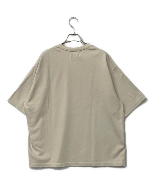 MARKA（マーカ）MARKA (マーカ) ルーズフィットポケットTee アイボリー サイズ:2の古着・服飾アイテム