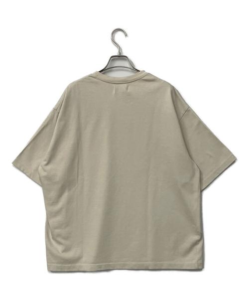 MARKA（マーカ）MARKA (マーカ) ルーズフィットポケットTee アイボリー サイズ:2の古着・服飾アイテム
