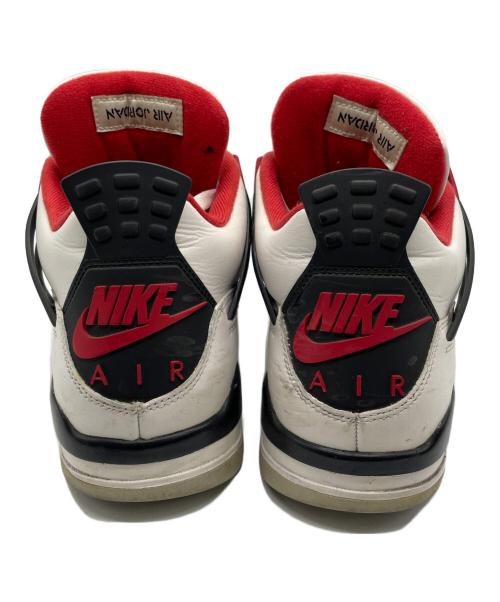 NIKE（ナイキ）NIKE (ナイキ) スニーカー ホワイト×レッド サイズ:28.5の古着・服飾アイテム