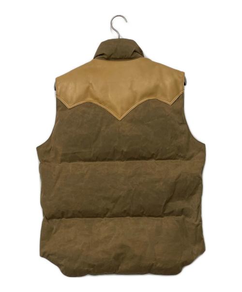 RockyMountainFeatherBed（ロッキーマウンテンフェザーベッド）RockyMountainFeatherBed (ロッキーマウンテンフェザーベッド) ダウンベスト オリーブ サイズ:42の古着・服飾アイテム