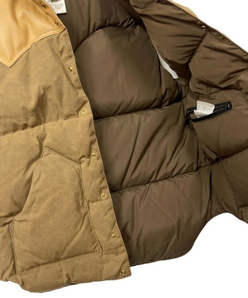 RockyMountainFeatherBed（ロッキーマウンテンフェザーベッド）RockyMountainFeatherBed (ロッキーマウンテンフェザーベッド) ダウンベスト オリーブ サイズ:42の古着・服飾アイテム