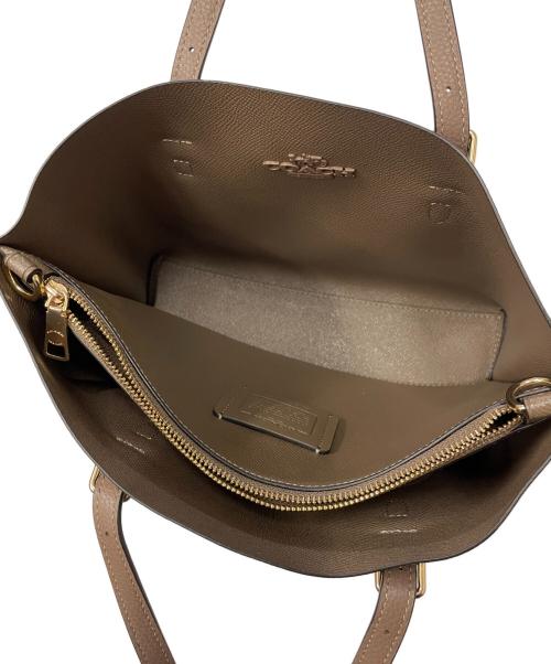 COACH（コーチ）COACH (コーチ) モリートートバッグ25 グレージュの古着・服飾アイテム