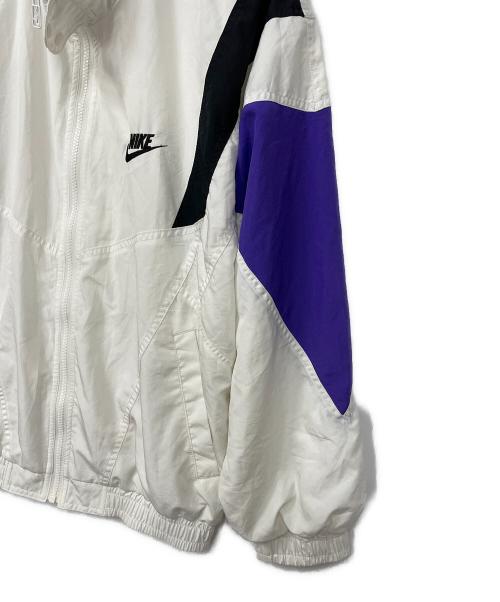 NIKE（ナイキ）NIKE (ナイキ) ジャケット ホワイト サイズ:Mの古着・服飾アイテム