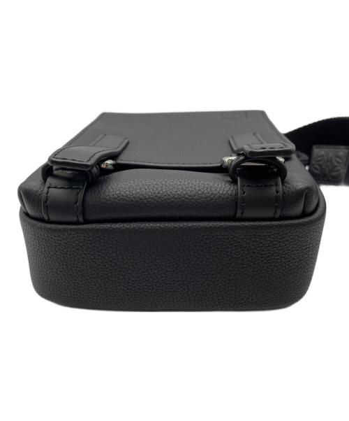 LOEWE（ロエベ）LOEWE (ロエベ) ショルダーバッグ ブラックの古着・服飾アイテム