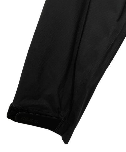 F.C.R.B.（エフシーレアルブリストル）F.C.R.B. (エフシーレアルブリストル) マウンテンパーカー ブラック サイズ:Sの古着・服飾アイテム