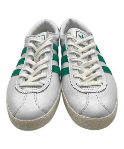 adidas（アディダス）adidas (アディダス) スニーカー ホワイト×グリーン サイズ:27.5の古着・服飾アイテム