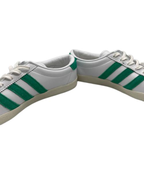 adidas（アディダス）adidas (アディダス) スニーカー ホワイト×グリーン サイズ:27.5の古着・服飾アイテム