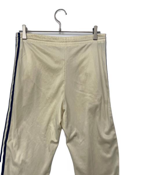 adidas（アディダス）adidas (アディダス) トラックパンツ アイボリー サイズ:Mの古着・服飾アイテム