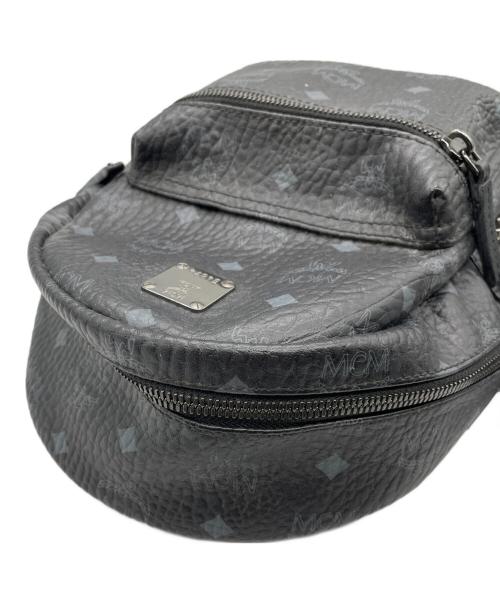 MCM（エムシーエム）MCM (エムシーエム) リュック ブラックの古着・服飾アイテム
