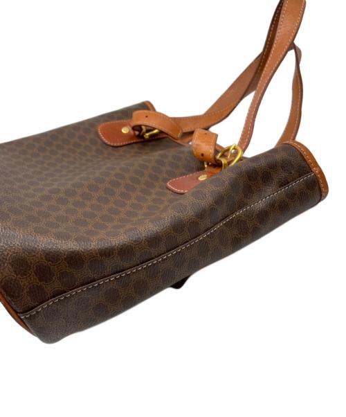 CELINE（セリーヌ）CELINE (セリーヌ) トリオンフショルダーバッグ ブラウンの古着・服飾アイテム