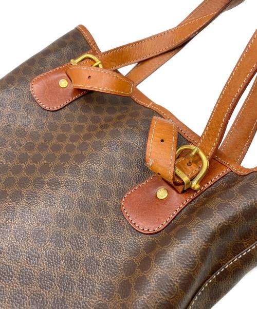 CELINE（セリーヌ）CELINE (セリーヌ) トリオンフショルダーバッグ ブラウンの古着・服飾アイテム