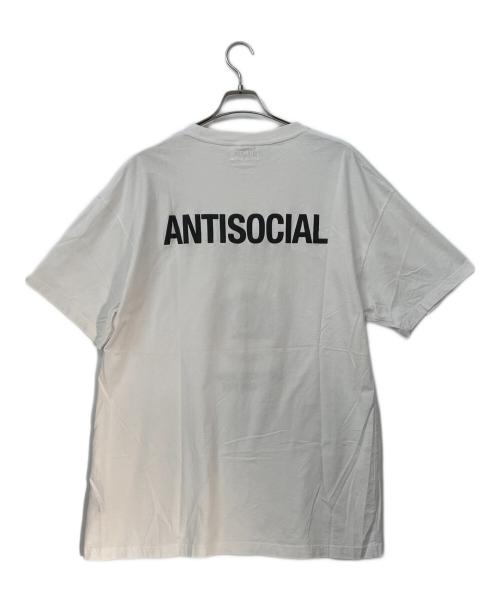 VETEMENTS（ヴェトモン）VETEMENTS (ヴェトモン) Tシャツ ホワイト サイズ:XLの古着・服飾アイテム