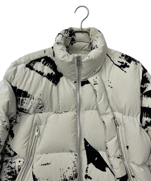 Y-3（ワイスリー）Y-3 (ワイスリー) グラフィック パデッドジャケット ライトグレー サイズ:XSの古着・服飾アイテム