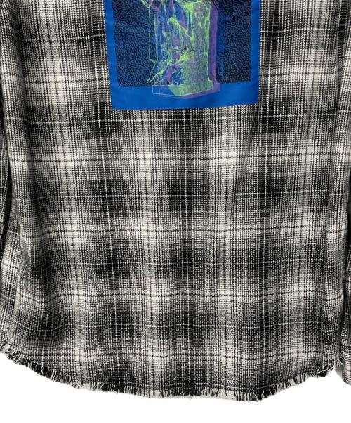 DIESEL（ディーゼル）DIESEL (ディーゼル) バックプリントシャツ ブラック×ホワイト サイズ:不明の古着・服飾アイテム