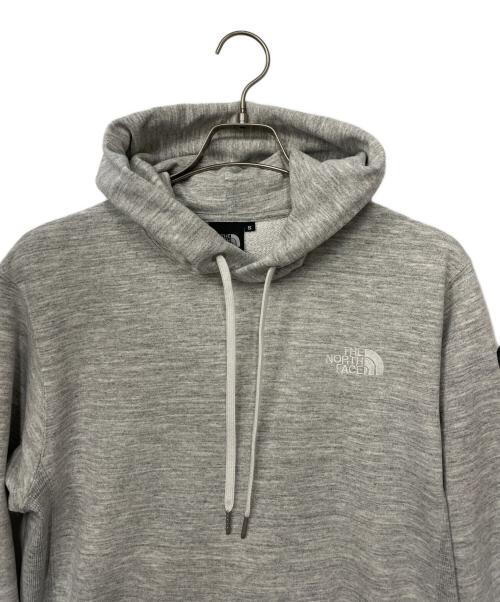 THE NORTH FACE（ザ ノース フェイス）THE NORTH FACE (ザ ノース フェイス) プルオーバーパーカー ライトグレー サイズ:Sの古着・服飾アイテム