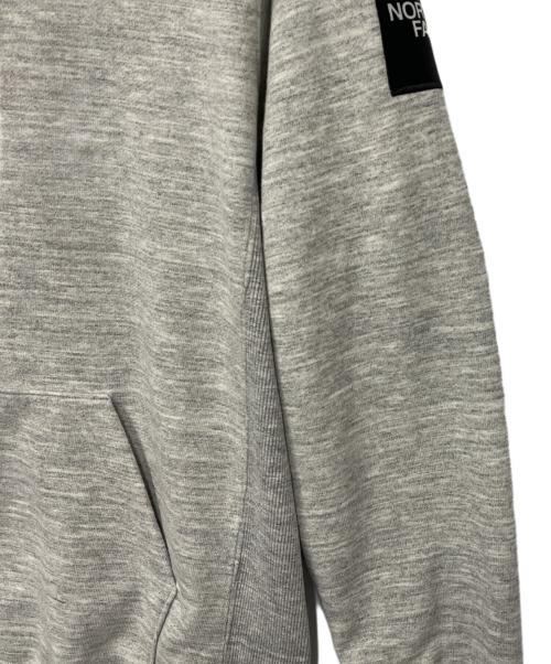 THE NORTH FACE（ザ ノース フェイス）THE NORTH FACE (ザ ノース フェイス) プルオーバーパーカー ライトグレー サイズ:Sの古着・服飾アイテム