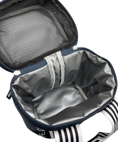 PEARLY GATES（パーリーゲイツ）PEARLY GATES (パーリーゲイツ) ミニクーラーバッグ ネイビーの古着・服飾アイテム