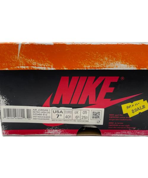 NIKE（ナイキ）NIKE (ナイキ) スニーカー ホワイト×レッド サイズ:25.5の古着・服飾アイテム