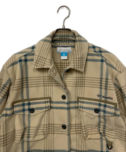 Columbia（コロンビア）Columbia (コロンビア) フリース シカゴベニューオムニヒートラインドフリースシャツ ベージュ サイズ:Mの古着・服飾アイテム