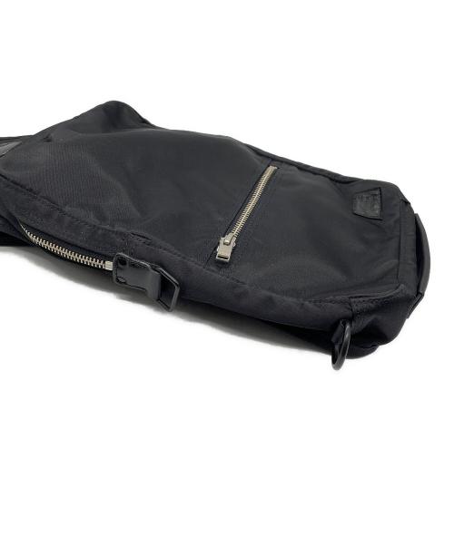 PORTER（ポーター）PORTER (ポーター) リフト スリングショルダーバッグの古着・服飾アイテム