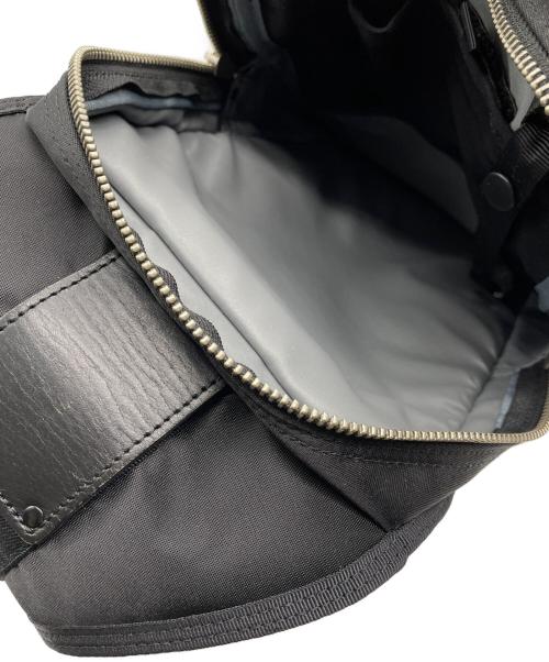 PORTER（ポーター）PORTER (ポーター) リフト スリングショルダーバッグの古着・服飾アイテム