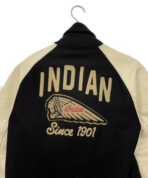 INDIAN MOTORCYCLE（インディアンモーターサイクル）INDIAN MOTORCYCLE (インディアンモーターサイクル) スタジャン ブラック×アイボリー サイズ:Lの古着・服飾アイテム
