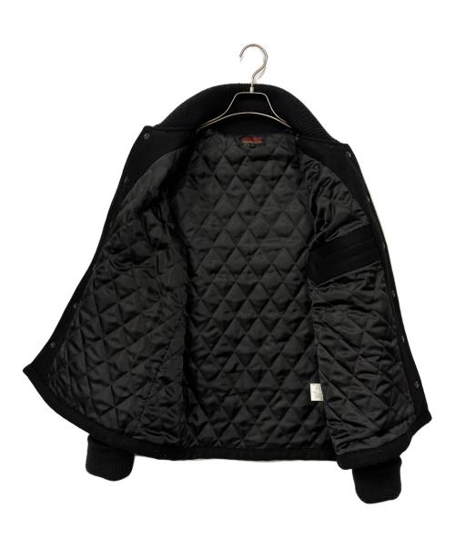 INDIAN MOTORCYCLE（インディアンモーターサイクル）INDIAN MOTORCYCLE (インディアンモーターサイクル) スタジャン ブラック×アイボリー サイズ:Lの古着・服飾アイテム