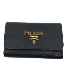 PRADA（プラダ）の古着「4連キーケース」｜ブラック