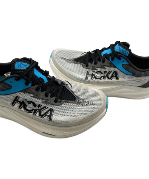 HOKA（ホカ）HOKA (ホカ) ランニングシューズ ホワイト サイズ:25.5の古着・服飾アイテム