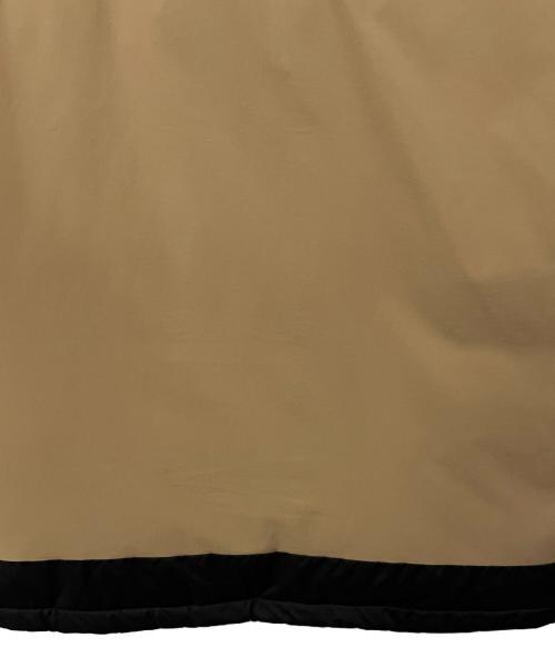 FIRST DOWN（ファーストダウン）FIRST DOWN (ファーストダウン) ダウンジャケット ベージュ×ブラック サイズ:Lの古着・服飾アイテム