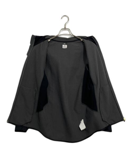 NIKE（ナイキ）NIKE (ナイキ) ジップジャケット グレー×ブラック サイズ:Mの古着・服飾アイテム