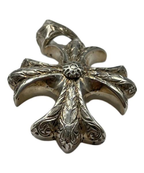 BIG TWIN（ビッグツイン）BIG TWIN (ビッグツイン) 総柄総手彫り シルバークロスの古着・服飾アイテム