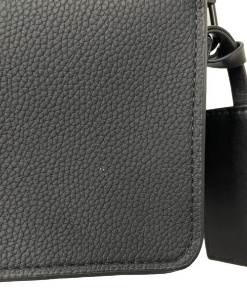 LOUIS VUITTON（ルイ ヴィトン）LOUIS VUITTON (ルイ ヴィトン) ショルダーバッグ ブラックの古着・服飾アイテム