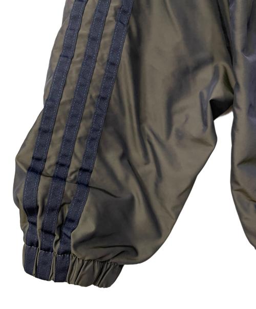 adidas（アディダス）adidas (アディダス) スケートボーディングファイヤーバードトラックジャケット カーキの古着・服飾アイテム