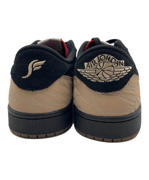 NIKE（ナイキ）NIKE (ナイキ) ローカットスニーカー ブラック×レッド サイズ:28.5の古着・服飾アイテム